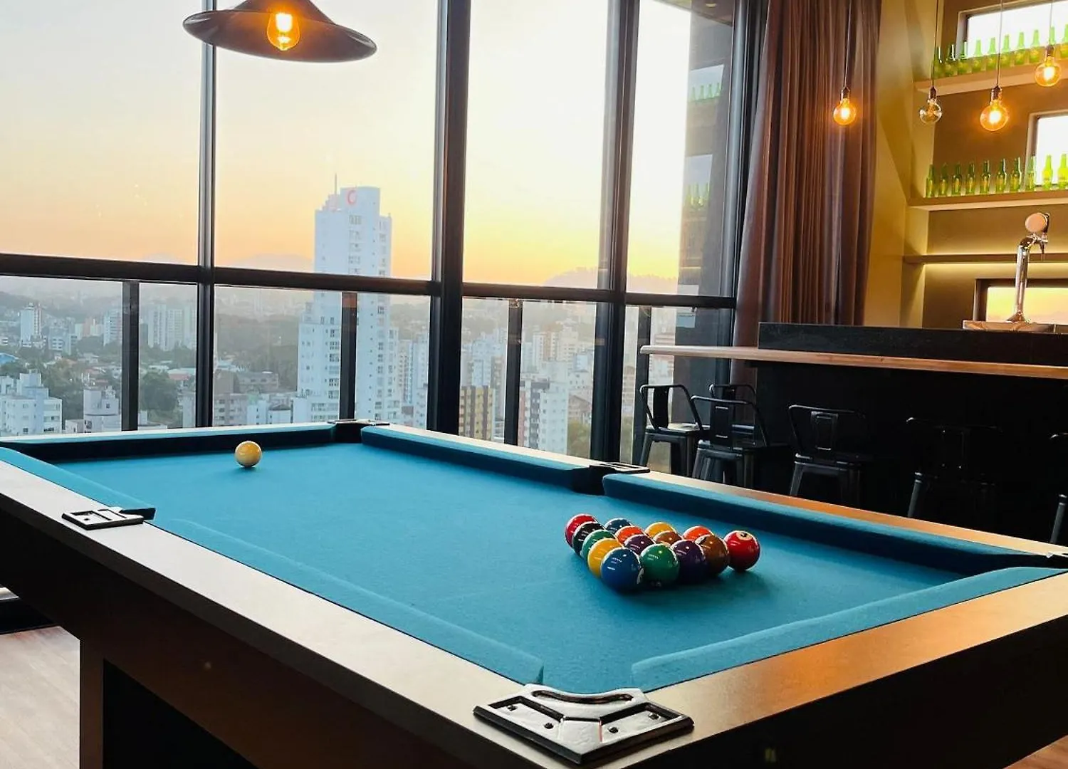 Апартаменты Loft Up 510 | Mobiliado | Wifi | Piscina | Vaga Блуменау